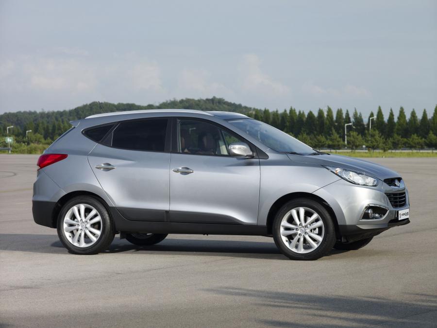  Hyundai ix35 2010 года  (фото 57 из 114)